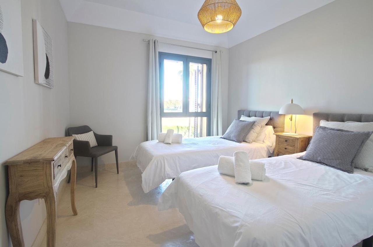 Sotogrande Alboaire- Waterfront Luxury 4 Bedroom Apt In The Marina Of Sotogrande Exteriör bild