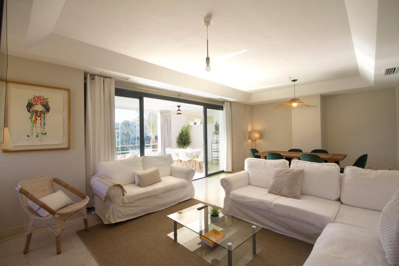 Sotogrande Alboaire- Waterfront Luxury 4 Bedroom Apt In The Marina Of Sotogrande Exteriör bild