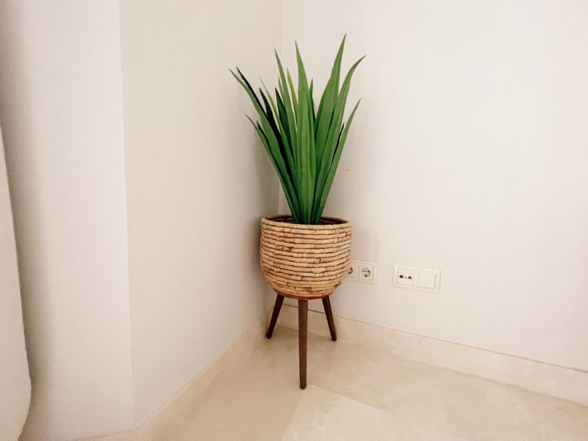 Sotogrande Alboaire- Waterfront Luxury 4 Bedroom Apt In The Marina Of Sotogrande Exteriör bild